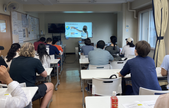 ヨシダ日本語学院の就職活動セミナー